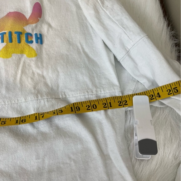 Disney Spirit Jersey White Stitch ‘Living in Paradise' Long Sleeve Shirt - Picture 6 of 9